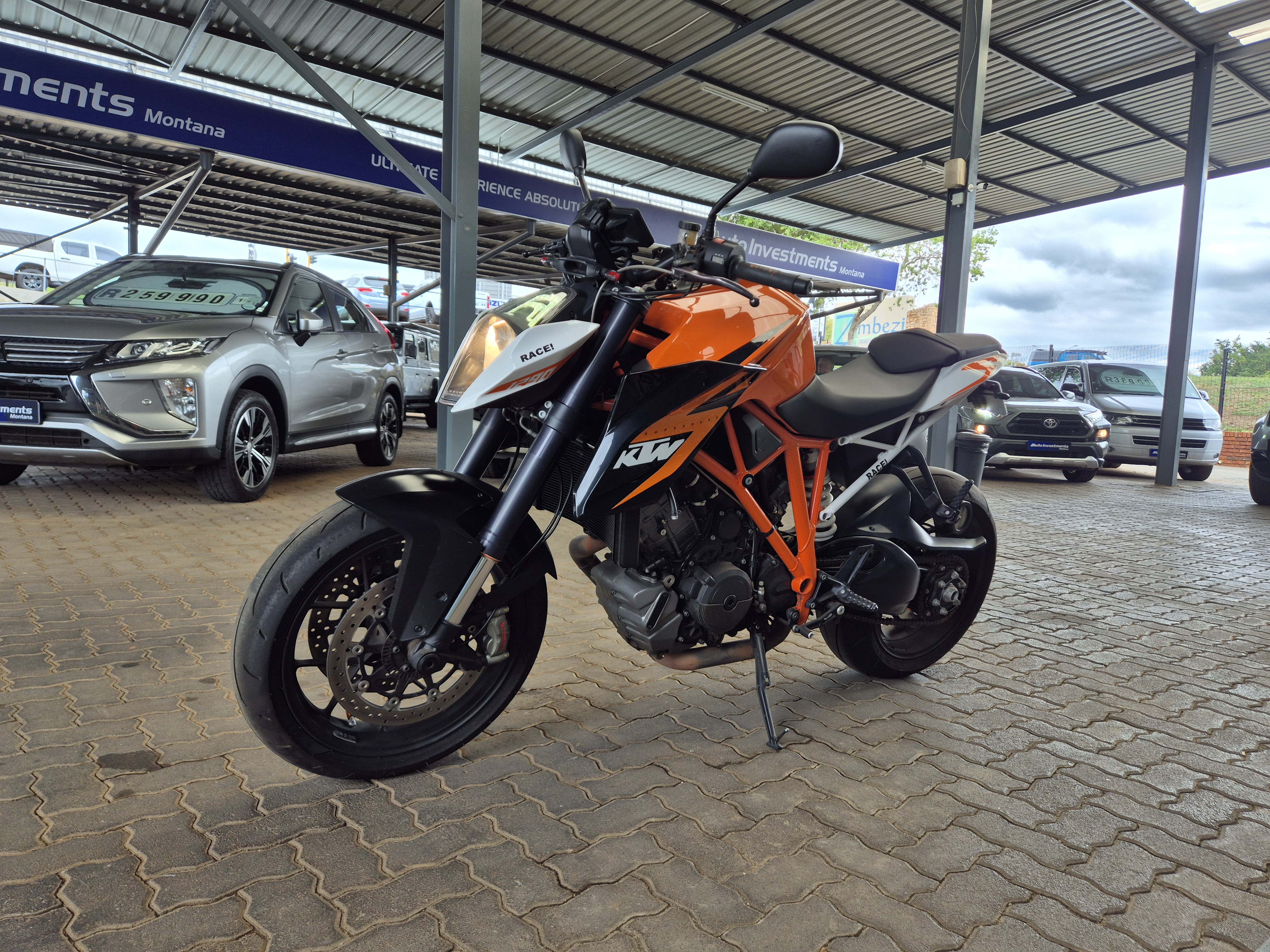 2014 KTM 1290 SUPER DUKE R for sale in Nationwide, photo 2